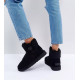 UGG Mini Bailey Button II Black