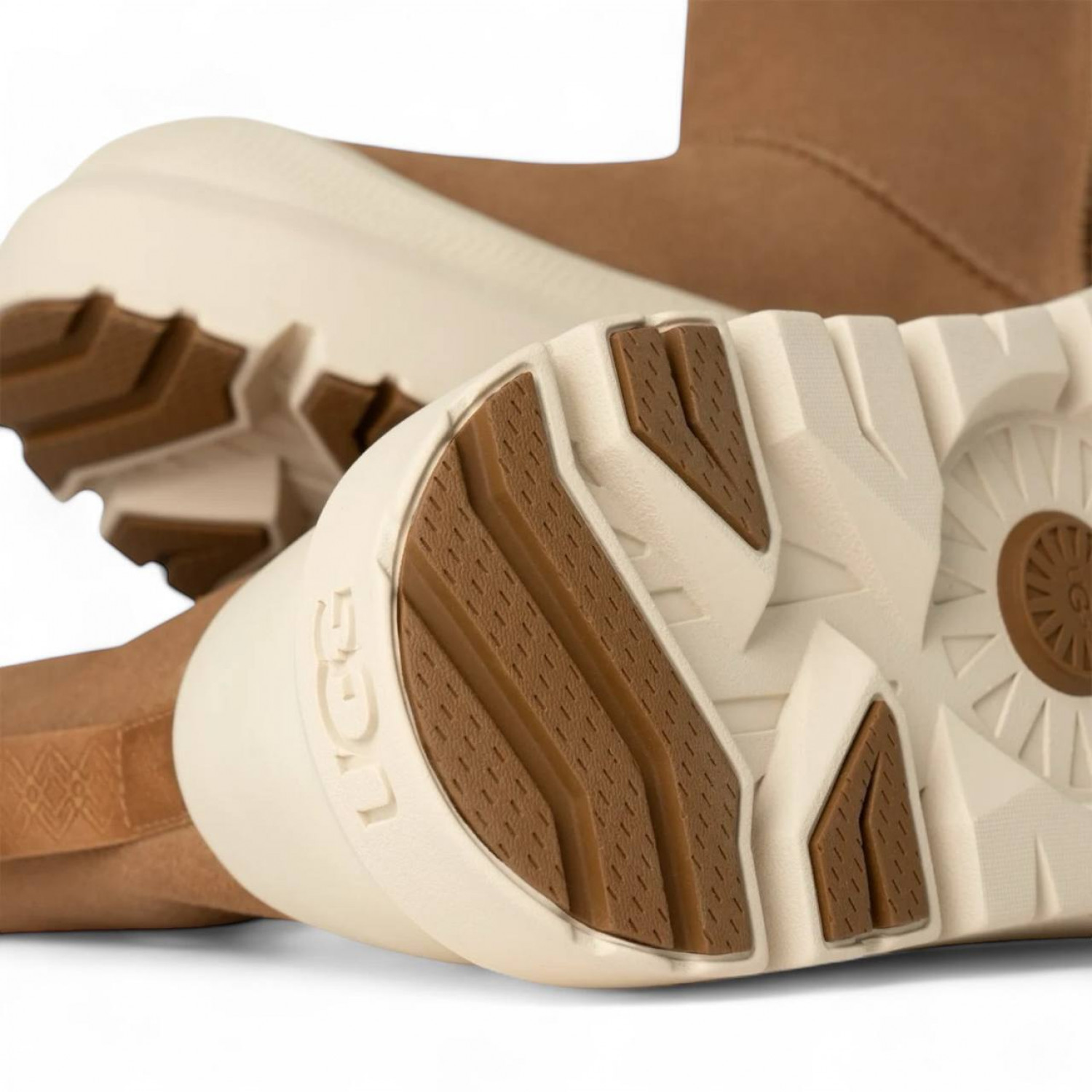 UGG Mens Classic Short  Weather Hybrid Chestnut 
