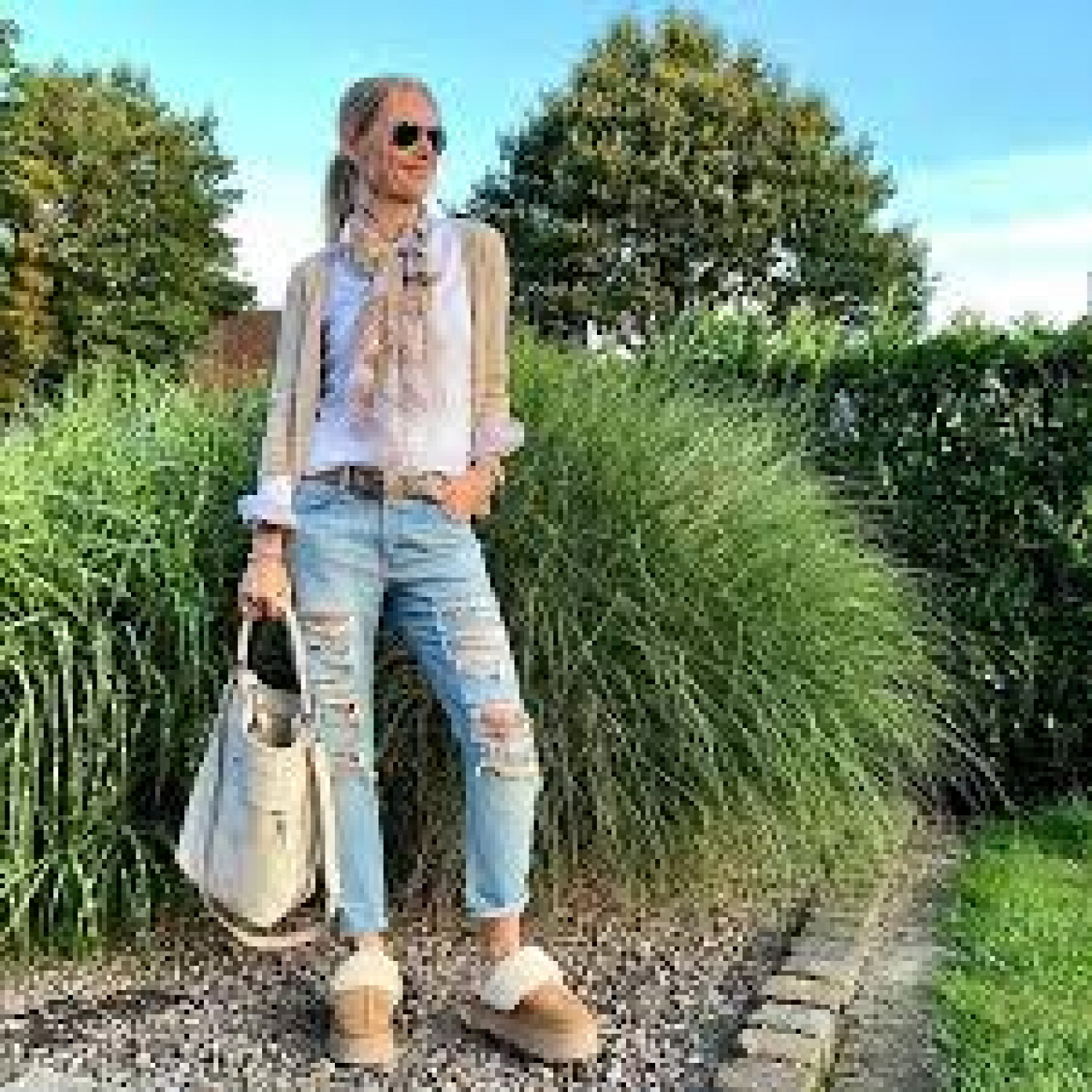 UGG Funkette Suede Platform Sand